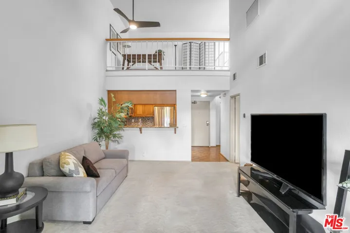 8675 Falmouth Avenue 306, Playa Del Rey, California 90293