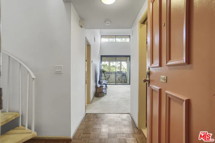8675 Falmouth Avenue 306, Playa Del Rey, California 90293