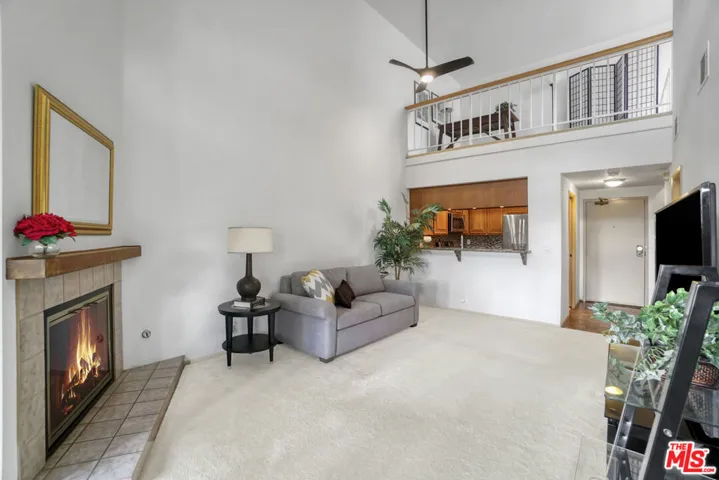 8675 Falmouth Avenue 306, Playa Del Rey, California 90293