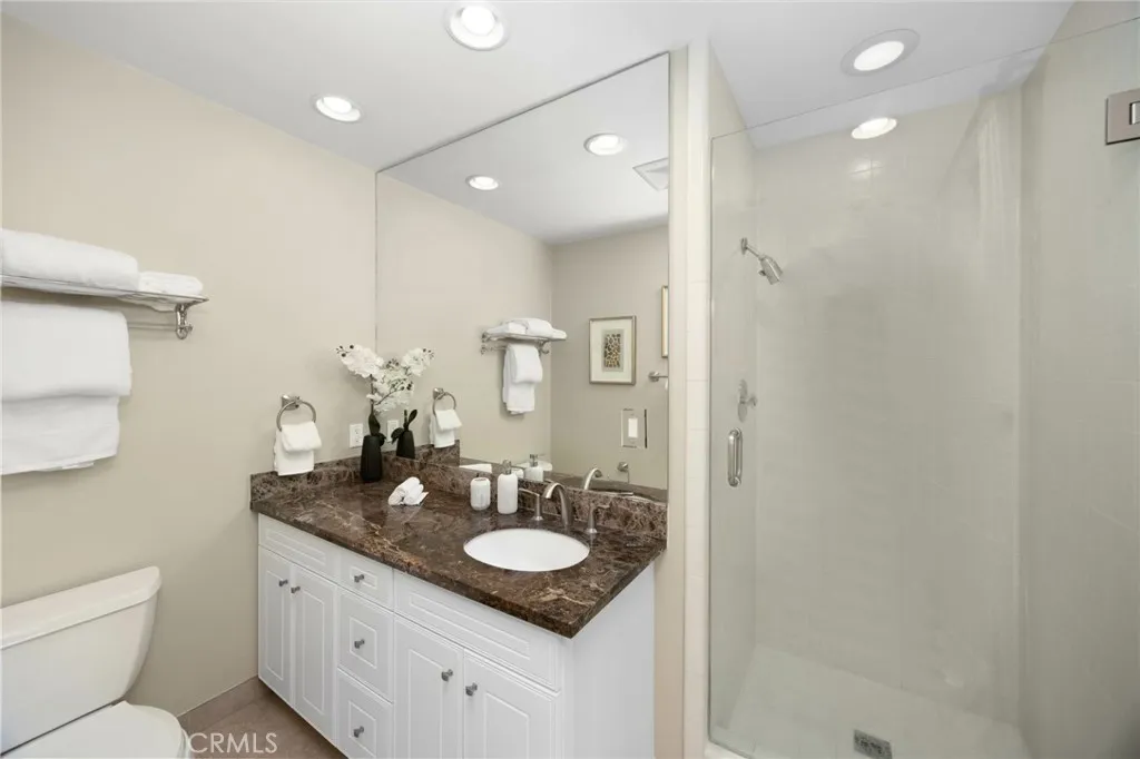 940 Singing Wood Drive, Arcadia, California 91006 home-pic-37