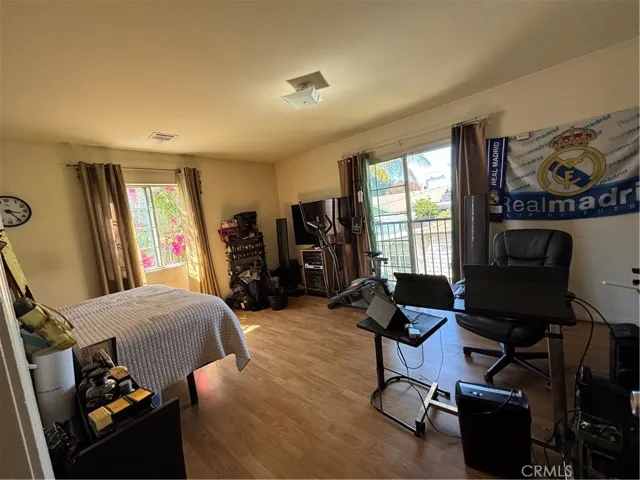 5620 & 5618 Cartwright Avenue, North Hollywood, California 91601
