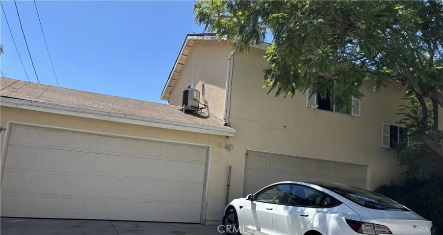 5620 & 5618 Cartwright Avenue, North Hollywood, California 91601