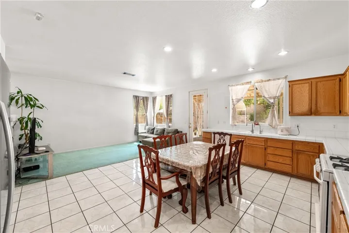 15157 Spinnaker Drive, Lake Elsinore, California 92530