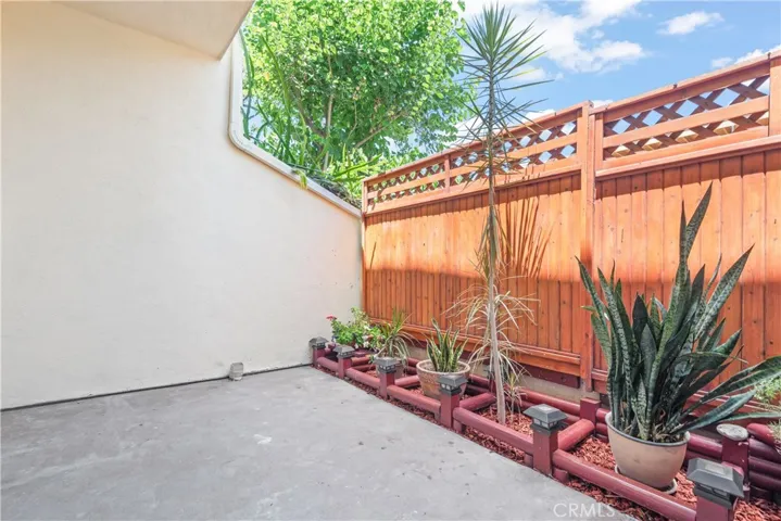 500 N Moore Avenue E, Monterey Park, California 91754