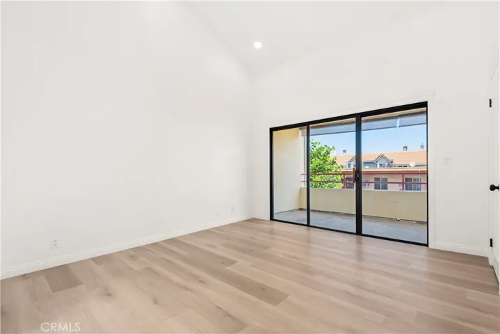 500 N Moore Avenue E, Monterey Park, California 91754