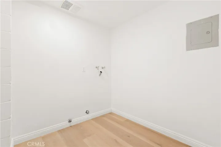500 N Moore Avenue E, Monterey Park, California 91754