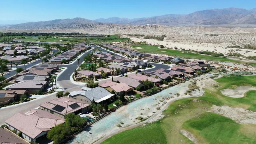 dji_fly_20250713_000742_581_175341242886
