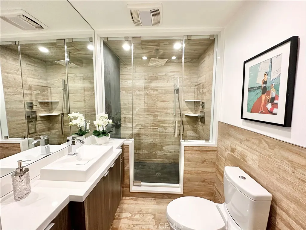 23026 Mobile Street, West Hills, California 91307 home-pic-11