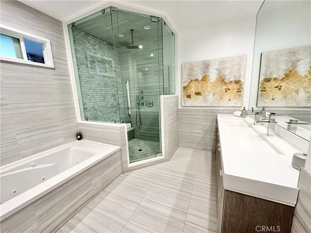 23026 Mobile Street, West Hills, California 91307 home-pic-4