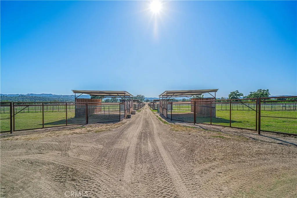 Well-irrigated and thoughtfully designed — 10 fenced pastures with run-ins, each around 1.5 acres.
