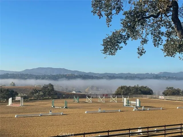 Beautifully maintained arena, ideal for both jumping and dressage.