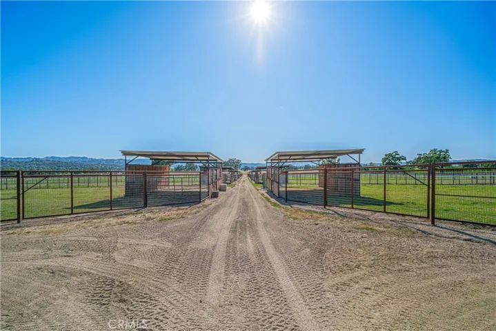 Well-irrigated and thoughtfully designed — 10 fenced pastures with run-ins, each around 1.5 acres.
