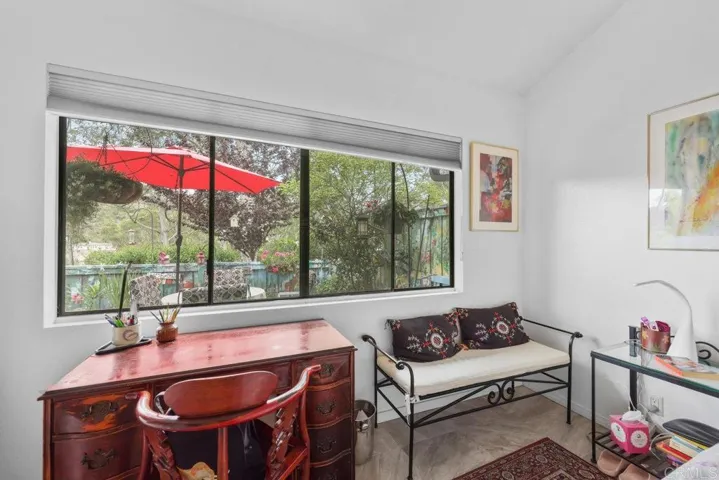 8112 Caminito Gianna, La Jolla, California 92037
