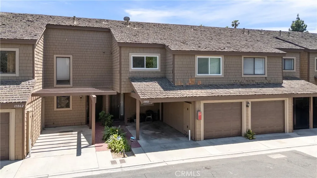 11052 Peppertree Lane, Garden Grove, California 92840 home-pic-1