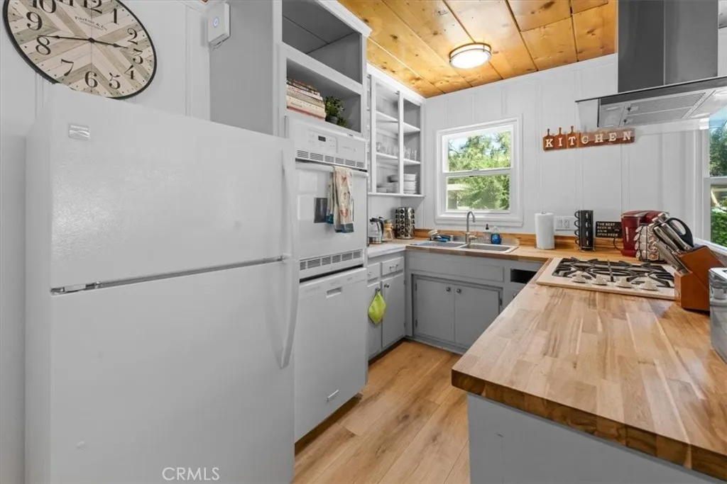 455 Crane Drive, Big Bear Lake, California 92315 home-pic-7