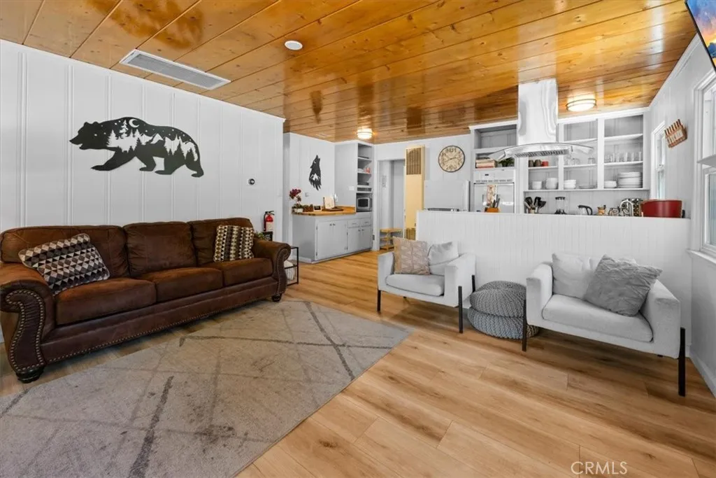 455 Crane Drive, Big Bear Lake, California 92315 home-pic-5