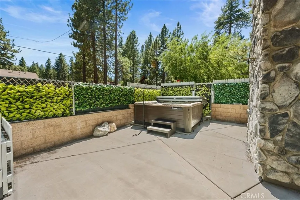455 Crane Drive, Big Bear Lake, California 92315 home-pic-19