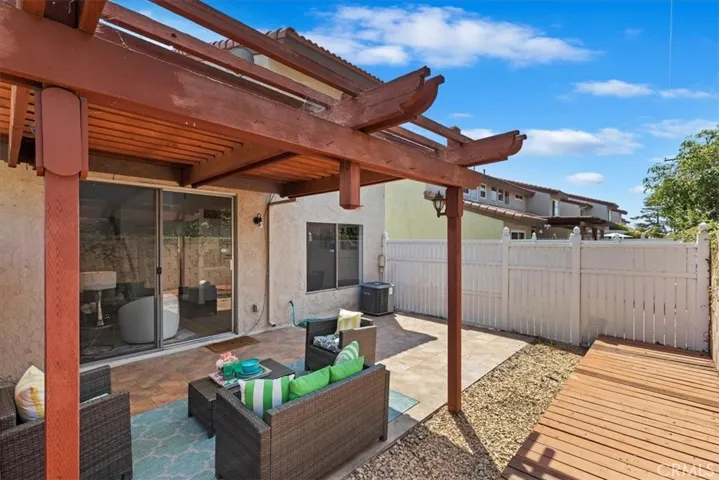 6401 Casa Verde Drive, Cypress, California 90630