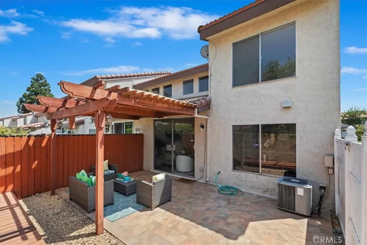 6401 Casa Verde Drive, Cypress, California 90630