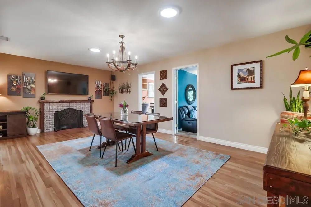 , San Diego, California 92123 home-pic-8