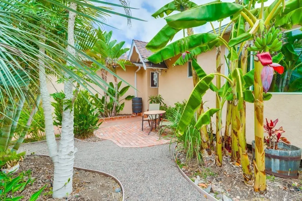 , San Diego, California 92123 home-pic-1