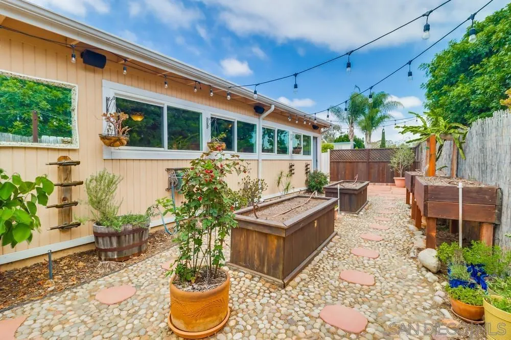 , San Diego, California 92123 home-pic-42