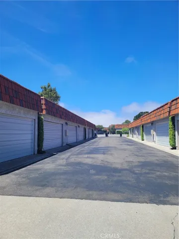 Access to garage