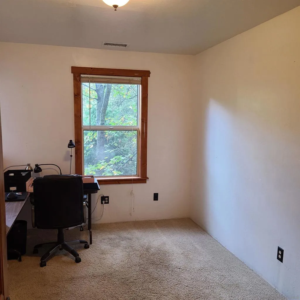 4470 Pine Ridge Avenue, Julian, California 92036 home-pic-15
