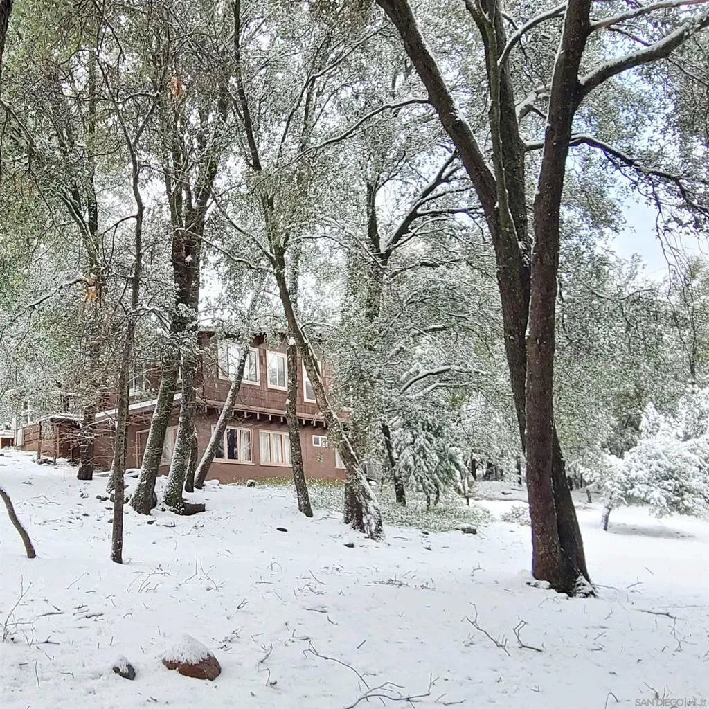 4470 Pine Ridge Avenue, Julian, California 92036 home-pic-26