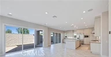 201 Wild Flower, Lake Forest, California 92630