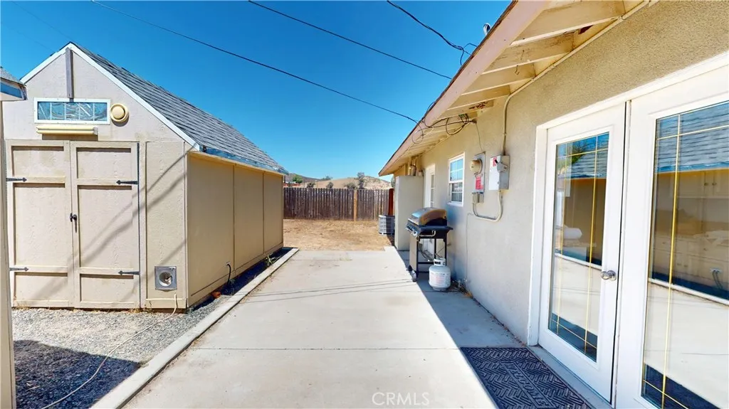 18271 Treleven Avenue, Lake Elsinore, California 92530 home-pic-40