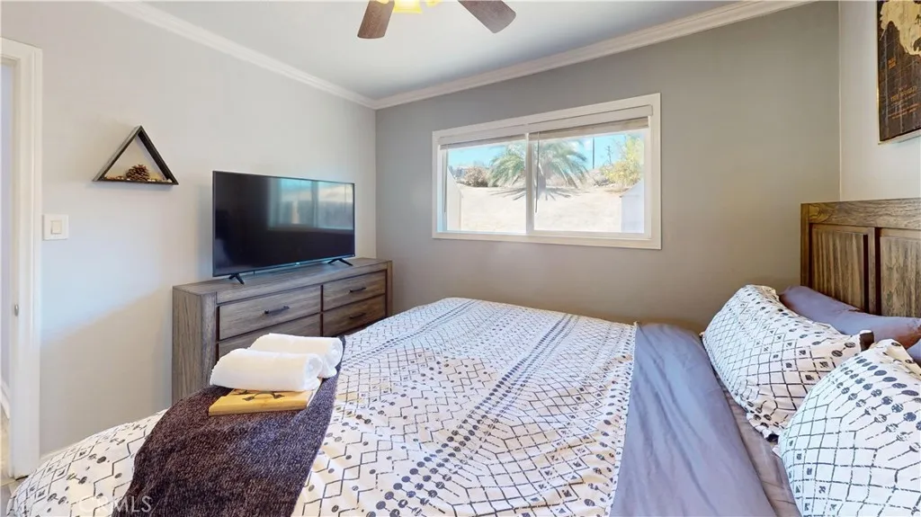 18271 Treleven Avenue, Lake Elsinore, California 92530 home-pic-51