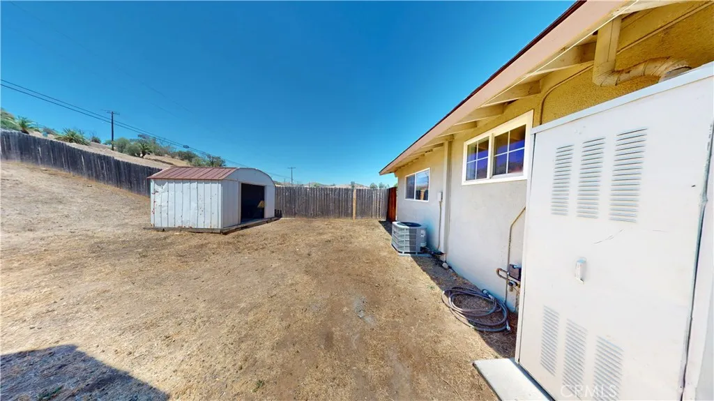 18271 Treleven Avenue, Lake Elsinore, California 92530 home-pic-47