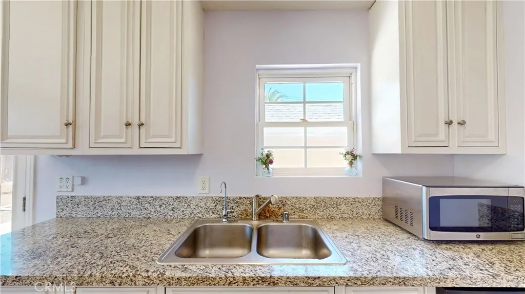 18271 Treleven Avenue, Lake Elsinore, California 92530 home-pic-12