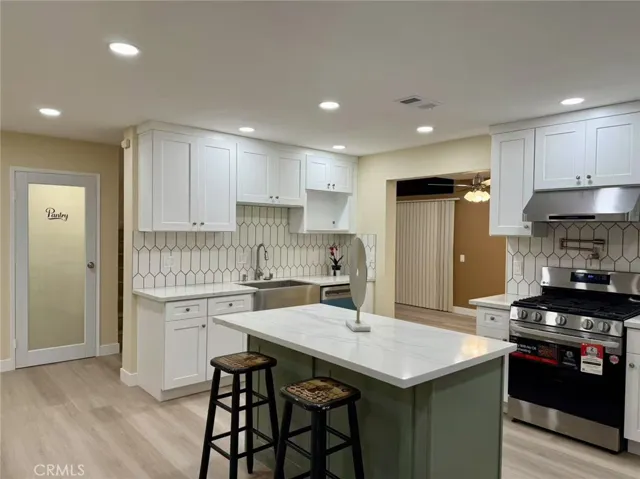17350 Marda Avenue, Yorba Linda, California 92886