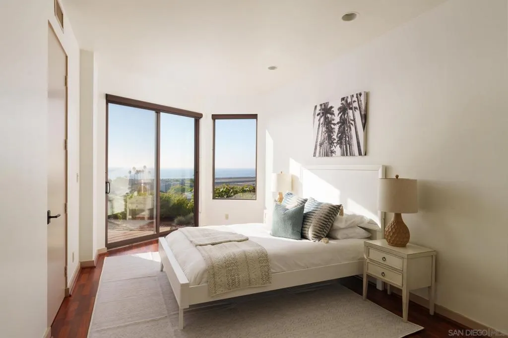 779 Barbara Ave, Solana Beach, California 92075 home-pic-27