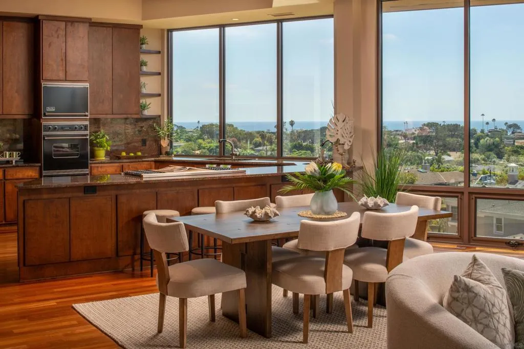 779 Barbara Ave, Solana Beach, California 92075 home-pic-11