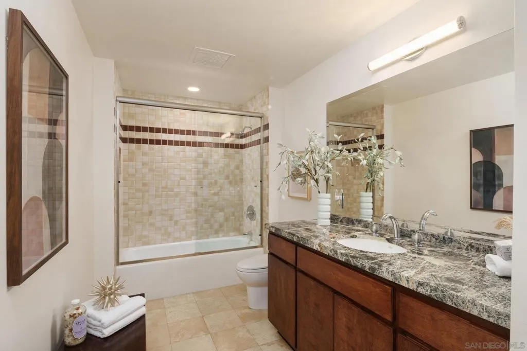 779 Barbara Ave, Solana Beach, California 92075 home-pic-28