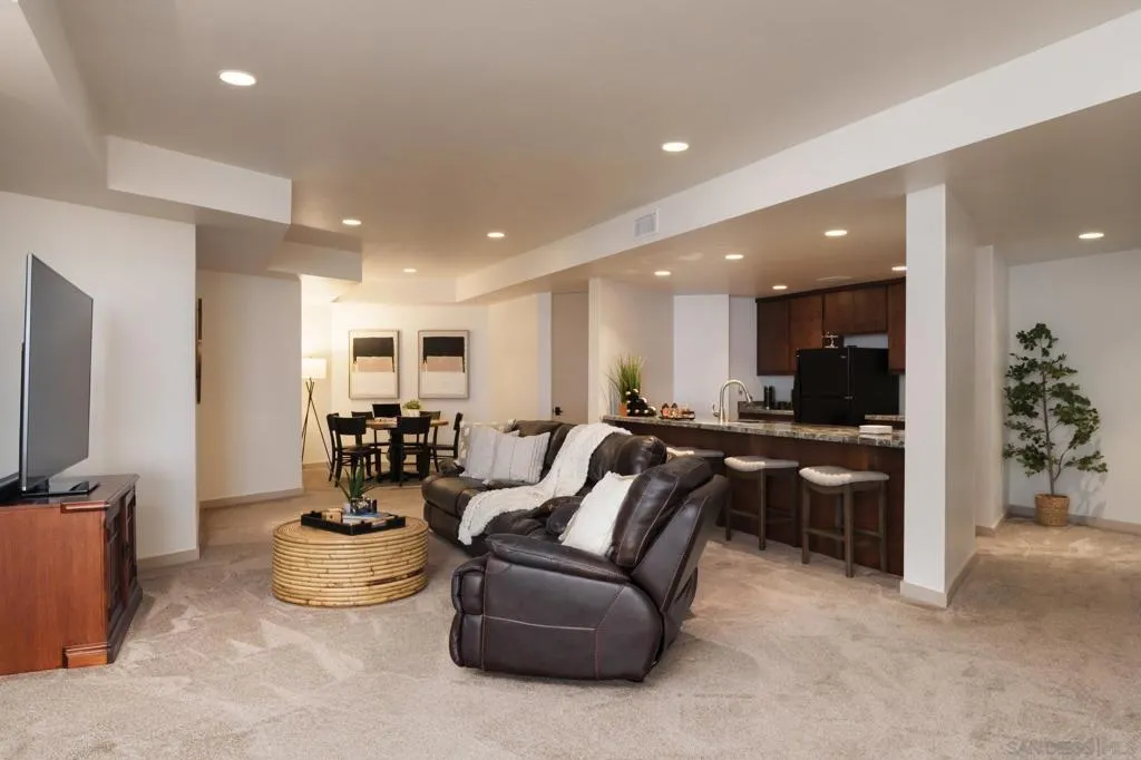 779 Barbara Ave, Solana Beach, California 92075 home-pic-21