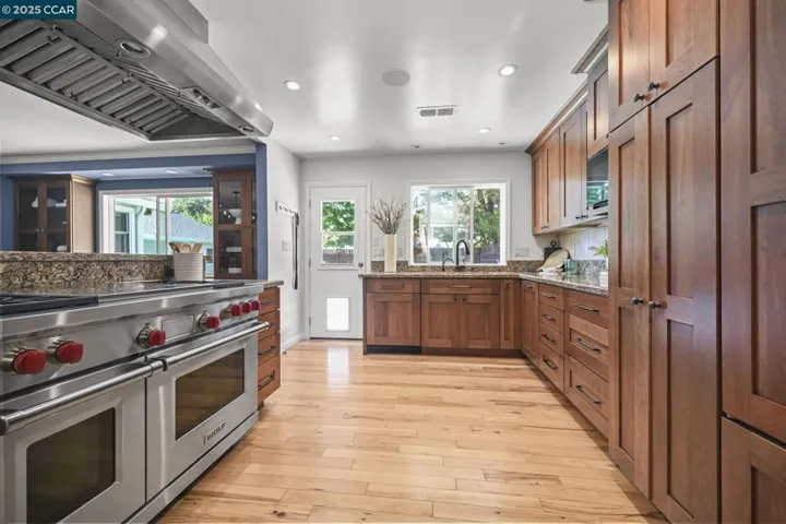 3 Green Valley Ct, Danville, California 94526