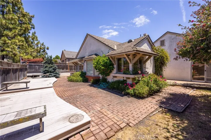 1272 Descanso Street, San Luis Obispo, California 93405