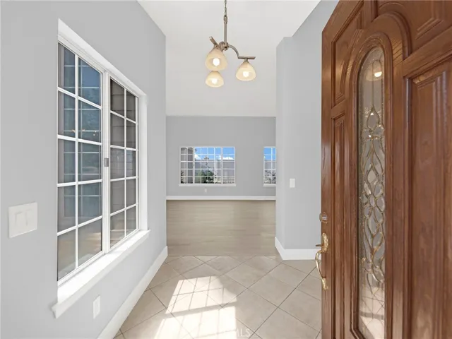 3167 Tourmaline Lane, Palmdale, California 93550