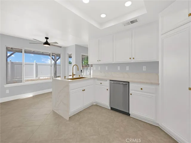 3167 Tourmaline Lane, Palmdale, California 93550