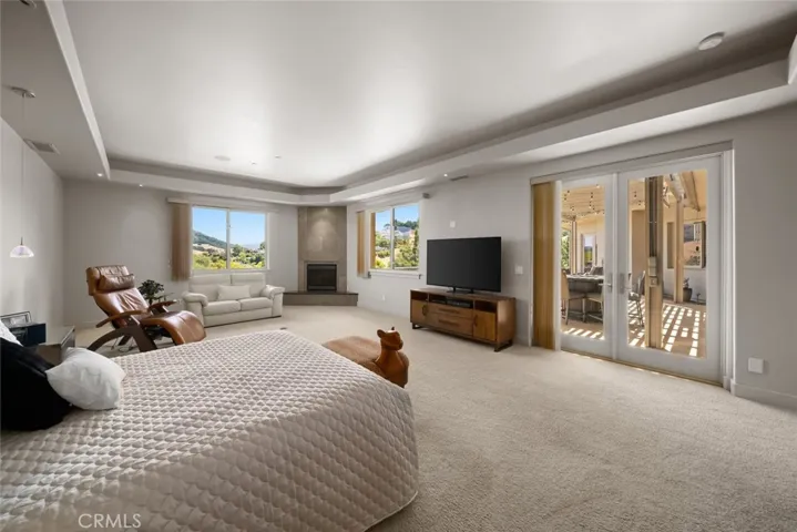 940 Pasatiempo Drive, San Luis Obispo, California 93405