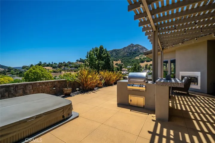 940 Pasatiempo Drive, San Luis Obispo, California 93405