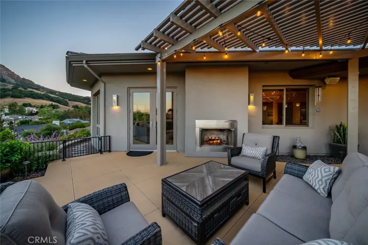 940 Pasatiempo Drive, San Luis Obispo, California 93405