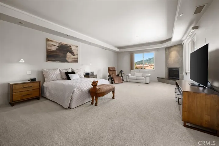 940 Pasatiempo Drive, San Luis Obispo, California 93405