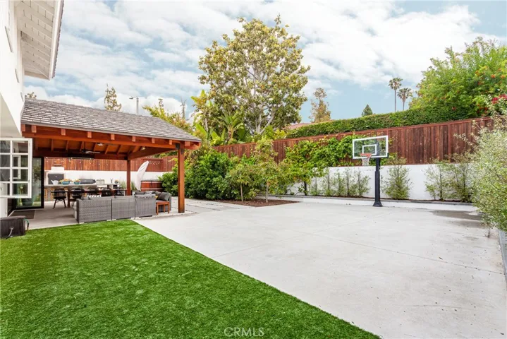 1959 Balearic Drive, Costa Mesa, California 92626
