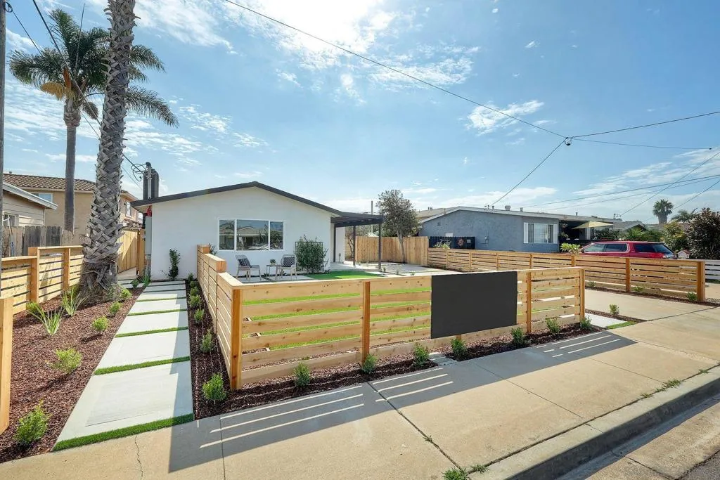 , Imperial Beach, California 91932 home-pic-2