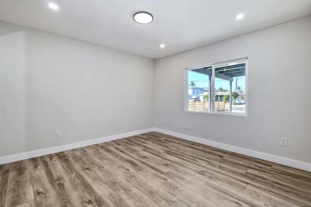 , Imperial Beach, California 91932 home-pic-17